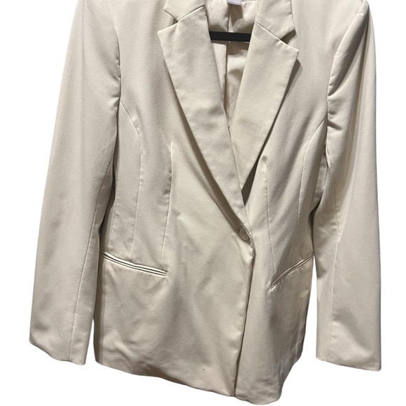 H&M Cream Women's Blazer - Picture 3 of 6